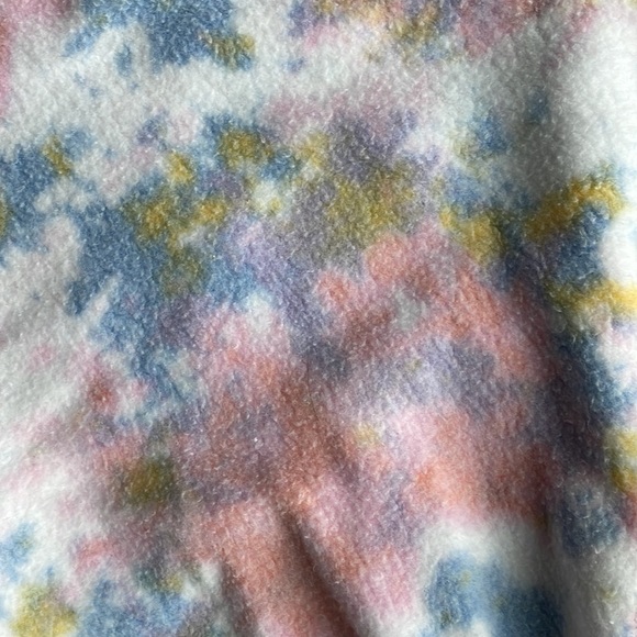 Super Comfy, Cat and Jack sweater - Picture 3 of 3